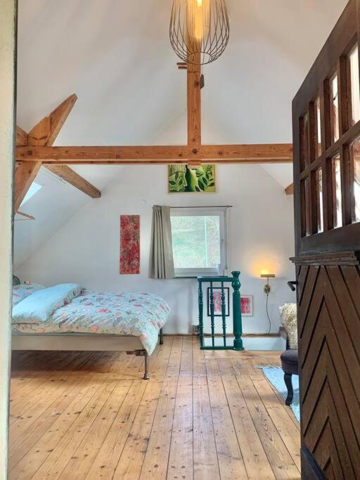 Appartement Kleine Kunstremise Mit Holzofen Burg Freienfels à Weinbach Extérieur photo