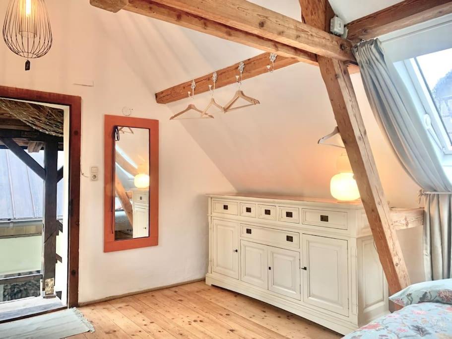 Appartement Kleine Kunstremise Mit Holzofen Burg Freienfels à Weinbach Extérieur photo