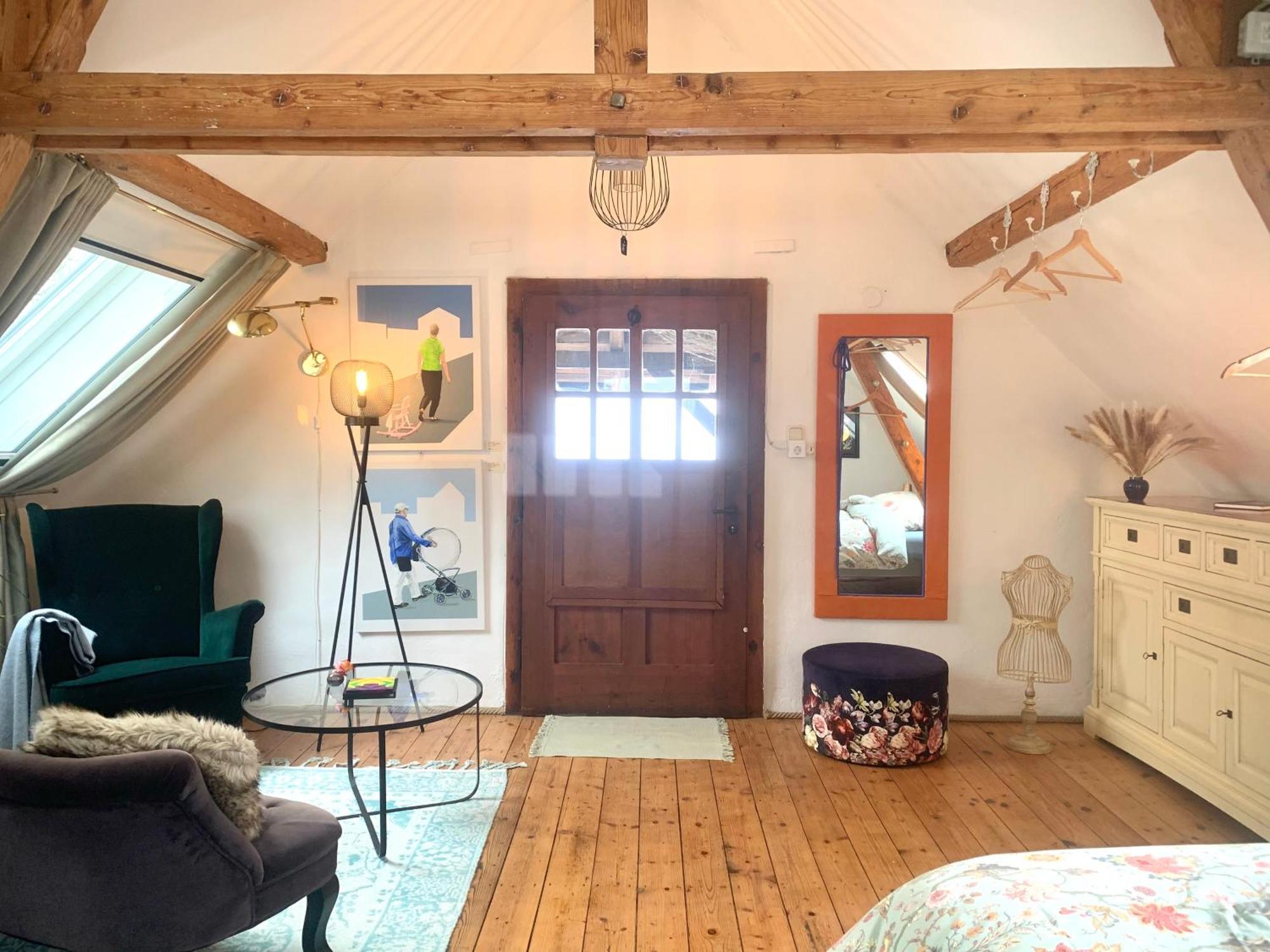 Appartement Kleine Kunstremise Mit Holzofen Burg Freienfels à Weinbach Extérieur photo
